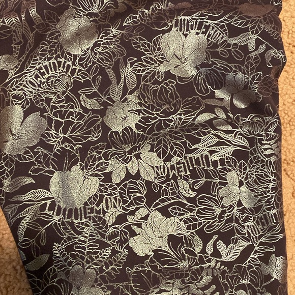 NWOT Lululemon Wunder Under High-Rise Legging Size 14 - Picture 13 of 13